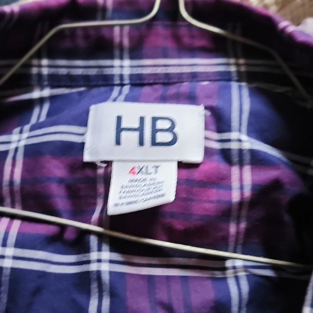 Long sleeve button down plaid shirt